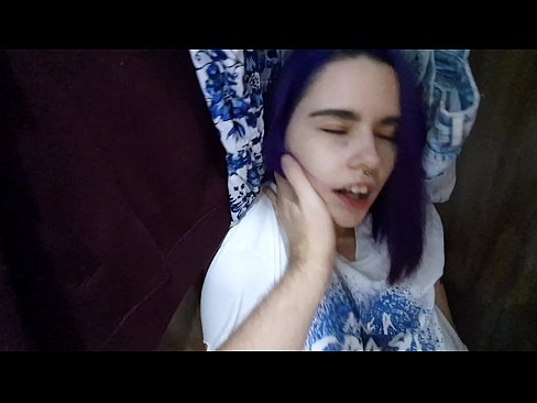❤️ 在壁櫥裡找到我姐姐並幫她射精 ️❌ 俄羅斯色情 在 zh-tw.rexporn-com.ru ❌️